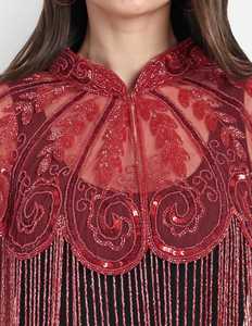 Belle cape burlesque élégante brins perlés paillettes logo brodé pour les festivals avec silhouette droite naturelle - Product Image 4