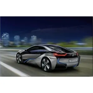 Impression sur toile Fida BMW i8 Concept avec des rayures de vitesse dans la ville nocturne - Product Image 6