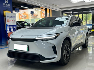 Mobil SUV Listrik Toyota BZ4X Long Range Bekas Tahun 2024, Kendaraan EV 4 Roda Otomatis - Product Image 2