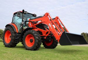 Tractor KIOTI HX1402 - 140 Caballos de Fuerza con Cabina, Cargador y Transmisión Power Shuttle - Product Image 5