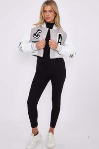 Design unique dernière veste universitaire courte respirante tricotée pour femmes grises 100% laine - Product Image 4