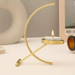 Porte-bougie en arc en métal doré artistique, support minimaliste pour bougie votive, centre de table de mariage, décoration de maison de luxe - Product Image 1