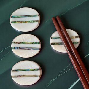 ที่วางมีดเปลือกหอยมุกสุดหรูที่วางตะเกียบที่วางช้อนส้อม | ร้านอาหารและโรงแรมที่ขายดีที่สุดที่น่าตื่นตาตื่นใจ | ยังสำหรับส่วนที่เหลือของซิการ์ - Product Image 1