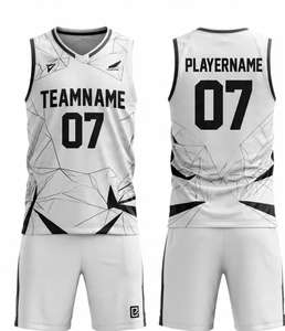 ชุดบาสเก็ตบอลแบบแห้งเร็วสไตล์เรโทรขายส่ง ออกแบบโลโก้ทีมได้ตามต้องการ สำหรับผู้ชาย - Product Image 1