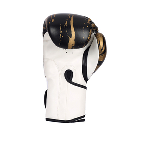 Gants de boxe thaïlandais originaux en cuir 100% robustes avec logo personnalisé Gants de boxe en cuir de haute qualité - Product Image 3