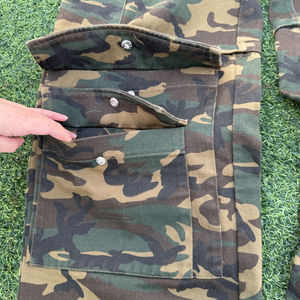 Pantalones Cargo Personalizados de Alta Calidad, Estilo Urbano, Camuflaje, Bolsillos de Carpintero, Pierna Ancha, Holgados, Desgastados, para Hombre - Product Image 3