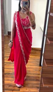 Chemisier brodé en tissu chinon lourd Saree prêt-à-porter pour les mariages et les fêtes Occasion spéciale Prix de gros - Product Image 3