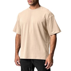 T-shirt pour homme 100% coton personnalisé - Fabriqué au Pakistan par une usine OEM, finition durable, écologique, haute qualité - Product Image 1