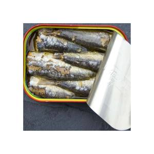 Sardinas en Aceite Vegetal/Aceite de Soya de la Mejor Calidad, Sardinas Enlatadas en 3-4 Piezas, 125g*50 Latas - Product Image 3
