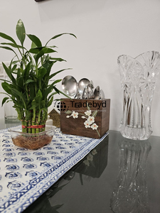 Soporte para cubiertos de madera de primera calidad, organizador de cocina multifunción hecho a mano, caja de comedor rústica ecológica de tamaño ajustable Tradebyd - Product Image 3