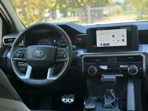 สภาพดีเยี่ยม ปี 2024 โตโยต้า ทาโคมา TRD สปอร์ต ดับเบิ้ลแค็บ ขับเคลื่อนล้อหลัง - Product Image 6