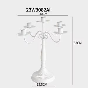 Candelabro Decorativo de 3 Brazos con Acabado Metálico Elegante, Adecuado para Decoración del Hogar, Centro de Mesa para Comedor y Eventos Festivos - Product Image 2