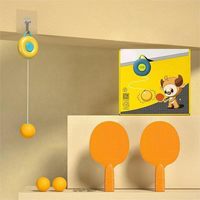 Kit d'entraînement de tennis de table portable réglable Kit d'entraînement de ping-pong suspendu à l'intérieur pour les jeux en solo ou en famille