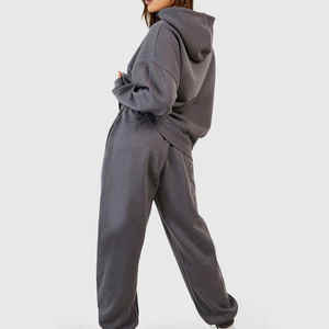 Conjunto de pantalones de jogging con capucha, ropa de calle personalizada, ropa de otoño, estampado de letras, Top corto para mujer, chándal, conjunto de 2 piezas - Product Image 2