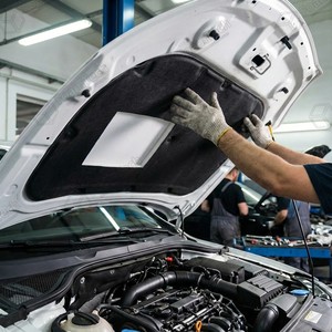 Panneau d'isolation acoustique pour <span class=keywords><strong>moteur</strong></span> automobile, <span class=keywords><strong>mousse</strong></span> haute densité pour un contrôle maximal du bruit et de la chaleur - Product Image 2