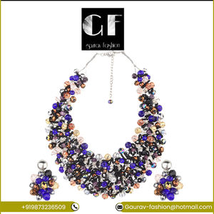 ¡La mejor llegada 2024 para mujeres, gargantilla de hilo de cuentas de semillas coloridas, collar de perlas, piedra principal, estilo religioso, compre ahora! - Product Image 2