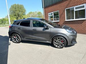 USADO LHD/RHD 2023 F O R D PUMA SUV 1,0 ST - Product Image 3