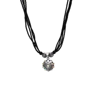 Collier pendentif en argent 925 à facettes géométriques pour femmes - Chaîne en boîte plaquée rhodium Or blanc - Product Image 3