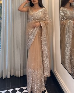 ชุดส่าหรีสำหรับเจ้าสาวจากดีไซเนอร์แบบอินเดียส่าหรีแบบสะดุดตา - Product Image 6