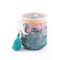 Dernière collection de magnifiques paniers et boîtes en bambou naturel avec couvercle adaptés aux cadeaux et à la célébration décorative de Gergean