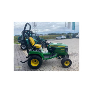Tondeuse John Deere abordable pour les acheteurs internationaux - Product Image 2