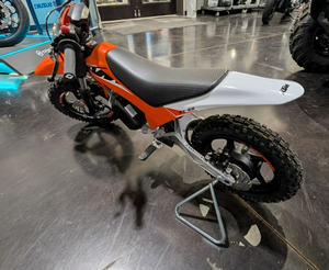 LISTA PARA COMPETIR EN 2025: Motocicleta de Motocross KTM SX-E 2 para Niños, 100% Auténtica - Product Image 2