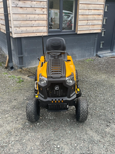 เครื่องตัดหญ้าแบบนั่งขับ Cub Cadet ULTIMA XT1 LT 42 รุ่นใหม่ 2 จังหวะ 50 ซีซี 24 แรงม้า แบบ Zero Turn พร้อมจำหน่ายทั่วโลกในราคาโรงงาน - Product Image 2