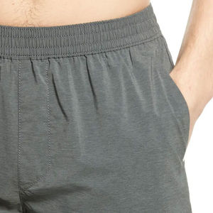 Pantalones cortos de entrenamiento de cintura Formal de longitud media para hombre de lona tejida Formal de nuevo estilo de moda en Color sólido personalizado tinte liso - Product Image 4