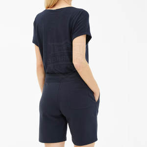 Ensemble décontracté pour femme : T-shirt en coton et short à séchage rapide, tissu respirant, design personnalisable – Motif uni, taille à cordon de serrage - Product Image 2