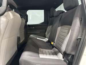 Toyota Tacoma SR5 2024 Súper Limpia, Doble Cabina, 4x4, Motor Automático, Asientos de Cuero - Product Image 5