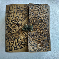 Journaux en cuir gaufré papillon sur mesure avec papier blanc fait à la main, idéal pour les journaux et adapté à la revente