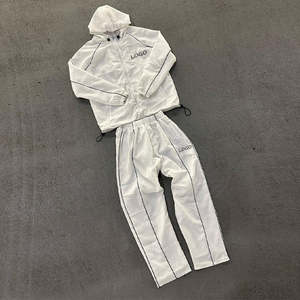 Ropa deportiva de nailon reflectante con cremallera personalizada, traje de jogging resistente al viento para verano, chaqueta y pantalones con cremallera - Product Image 5