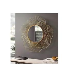 Miroir mural décoratif de mariage moderne avec une forme unique et une finition dorée Durable de haute qualité pour la maison, l'hôtel et le bureau - Product Image 4