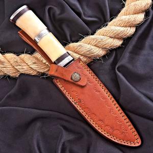 Couteau de chasse fait main en acier damas avec gaine en cuir poignée en os couteau de camping à lame fixe supporté par OEM de qualité industrielle - Product Image 5