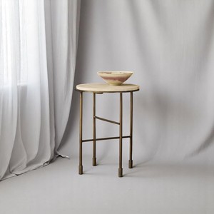 Mejore su espacio vital con marco de metal de latón y mesa auxiliar superior de mármol para balcón interior y exterior Patio mesa de sofá moderna - Product Image 1