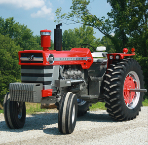 Tracteur Massey Ferguson MF165 2RM d'occasion en stock à prix de gros – Vente chaude, prix usine, disponible pour livraison immédiate - Product Image 3