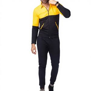 Conjunto Deportivo de Felpa Técnica para Hombre, Corte Regular, Invierno, Estampado, con Capucha, Pantalones Deportivos, Peso Medio, Cordón Ajustable, Secado Rápido, Logotipo Personalizado al por Mayor - Product Image 1
