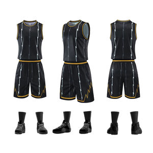 Tenue de basketball homme 2026 100% polyester grandes tailles, dernier style, meilleure qualité, ensemble de vêtements de football imprimé par transfert thermique 180g - Product Image 4