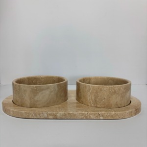 Cuenco decorativo de resina, centro de mesa hecho a mano moderno, bandeja de exhibición elegante, acento de mesa único para el hogar, sala de estar o decoración de la cocina - Product Image 1