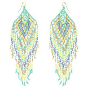 Boucles d'oreilles multicolores de créateur pour femmes fabriquées à partir de 100% perles de verre faites à la main avec amour pour les styles traditionnels et modernes - Product Image 4