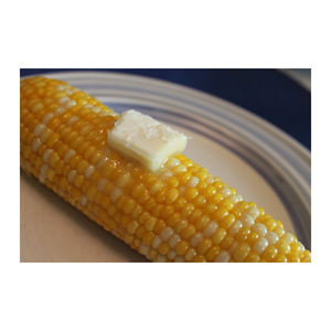 Semilla de maíz a granel en bolsas de embalaje de 50 kg Maíz amarillo sin OGM/Maíz dulce/Maíz amarillo a la venta a granel - Product Image 1