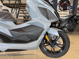 Scooters moto 125cc 2024 abordables, légers, garantie 3 ans, personnalisation OEM, inspectés minutieusement - Product Image 2