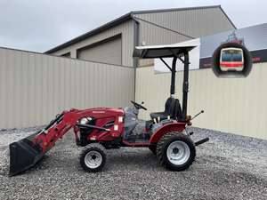 Tractor Mahindra 1100 Serie 22S HST 4x4 Mini Usado en Venta, con Cargador Frontal, Disponible para Envío Inmediato - Product Image 6
