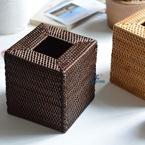 Caja de pañuelos de ratán tejido de estilo vintage de calidad superior Soporte de pañuelos cuadrado sostenible de Vietnam - Product Image 5