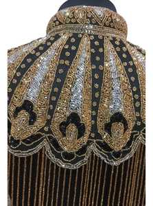 Robe de soirée élégante en cristal antistatique pour dames Cape perlée respirante avec broderie de perles et belle conception d'impression - Product Image 4