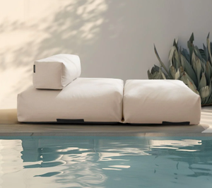 Île flottante en bois pour se prélasser (pour piscines peu profondes) - Product Image 1