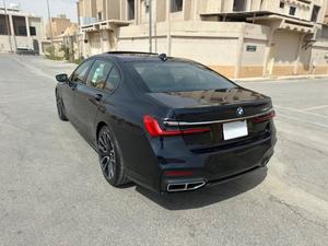 2018 BMW 720 Twin Turbo พาวเวอร์มือสอง AWD Drive พร้อมการควบคุมความเร็ว ACC ขนาดยาง R19เบาะหนังภายในสีดำพวงมาลัยซ้าย - Product Image 4