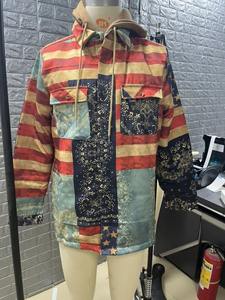 Chaqueta con Capucha TRAF 2024 Unisex Casual de Invierno, Cortavientos, Impermeable, de Piel de Tiburón, con Logotipo Frontal en Talla XL - Product Image 3