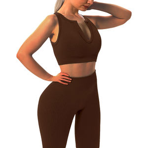 Nueva llegada Conjunto de yoga para mujer Pantalones cortos de moda de alta calidad Diseño Estilo de tendencia - Product Image 6