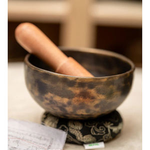 ชุดขันกงโบวล์ ขันเสียงร้อง ขันทิเบต ทำด้วยมือ โลหะ สำหรับทำสมาธิ โยคะ เสียงบำบัด เป็นมิตรกับสิ่งแวดล้อม ขัดเงา บำรุงจิตใจ - Product Image 6